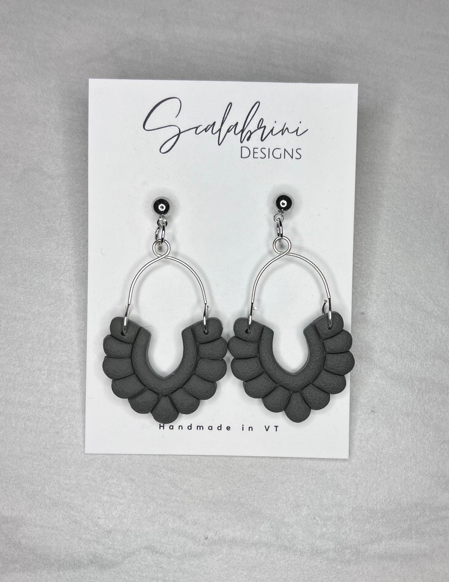 Bubble-Vee Earrings