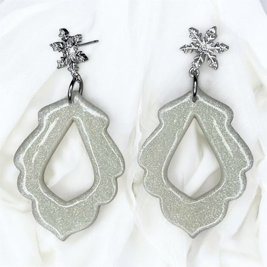 Evening Snowfall Earrings